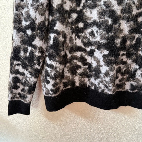 All Saints Mens Black Tortis Patterned Oversized Fit Sweater Size Medium - Picture 5 of 10